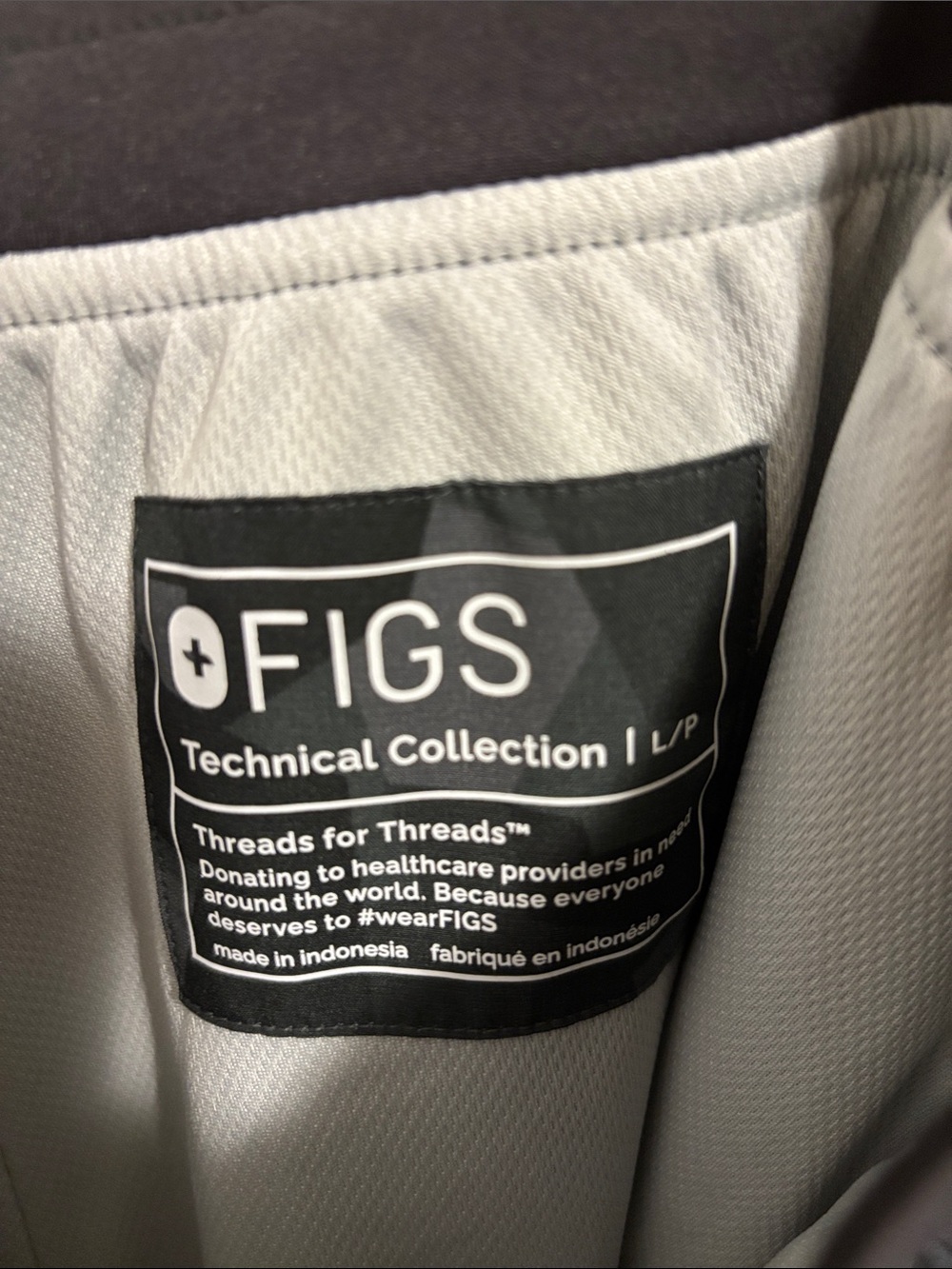 Figs Women's Black & Gray Geometric Jogger Pants - Picture 2 of 4